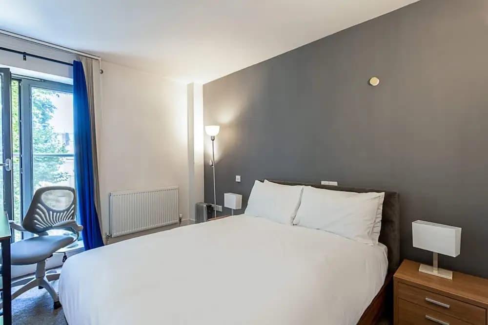 Holborn Flat With Green Views - photo 6