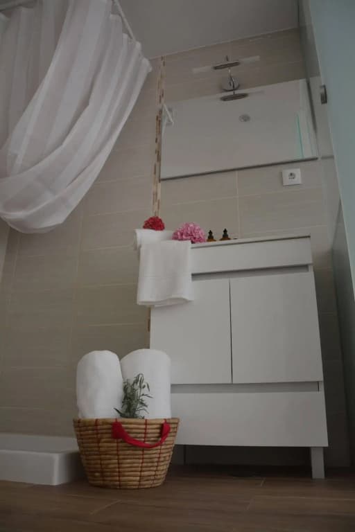 In Lisbon Apartments - photo 7