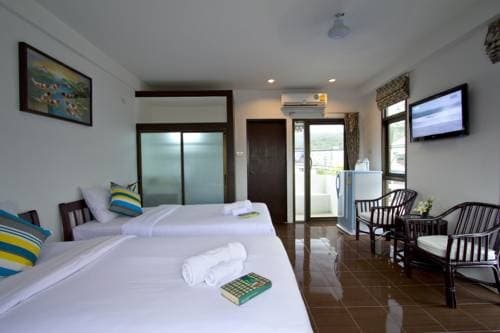 White Resort - photo 12