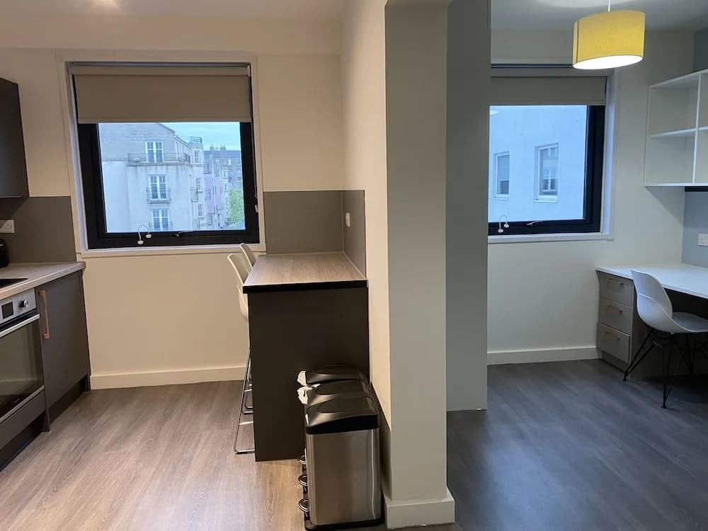 En Suite Rooms, EDINBURGH - SK - photo 6