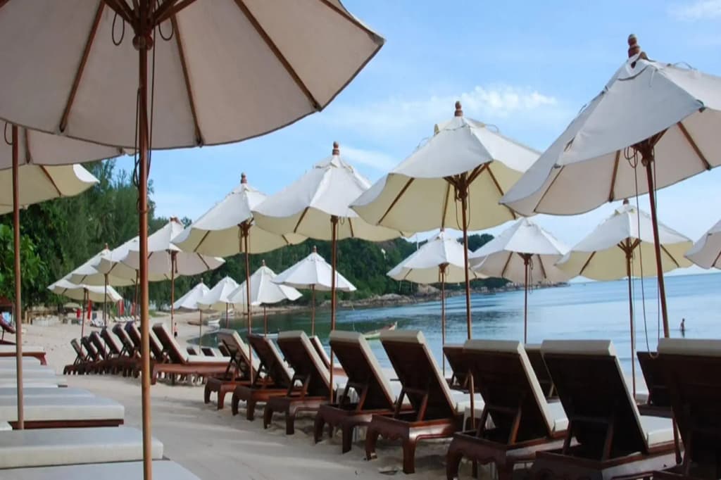 White House Beach Resort - photo 16