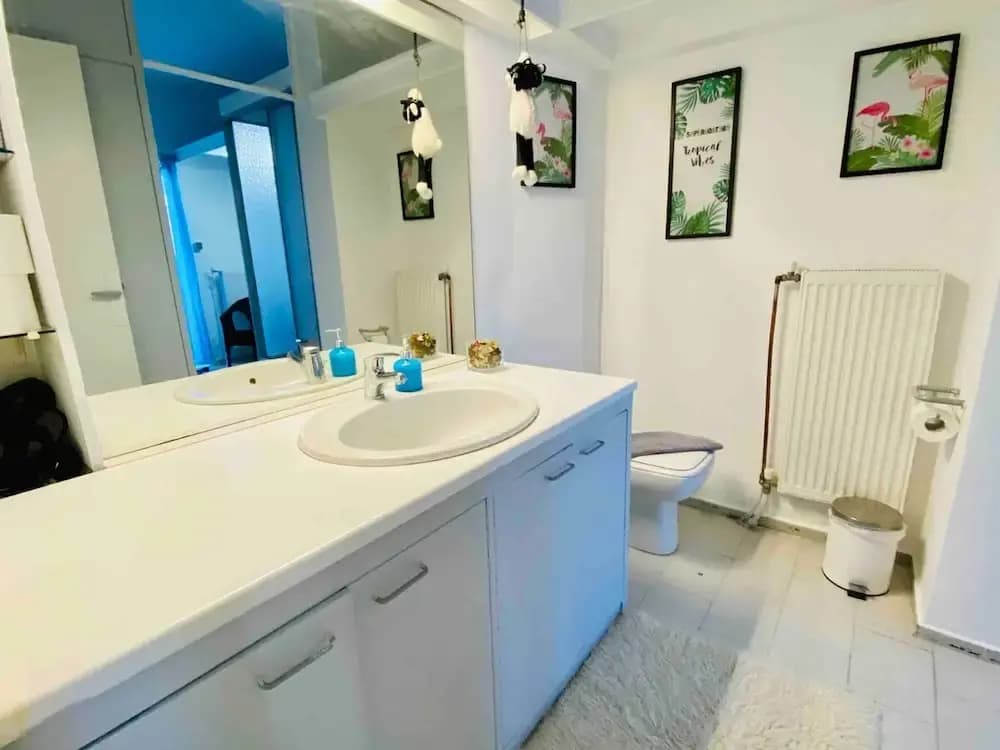 Acropolis Penthouse With 50mbps Wifi - photo 8