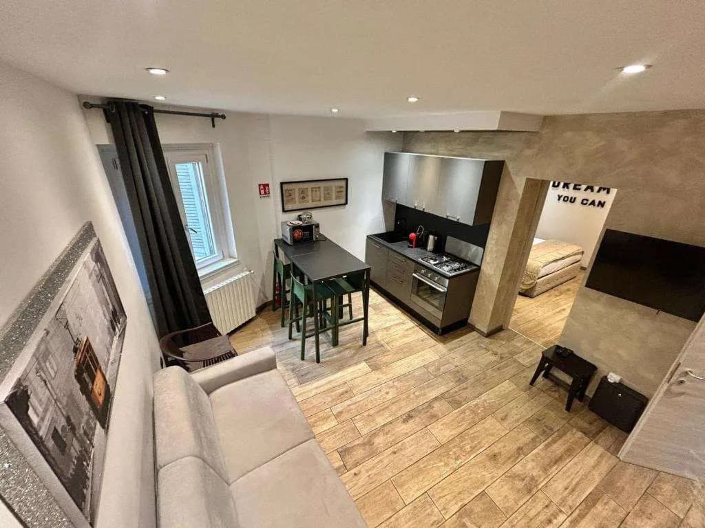 Leonardo Duplex Apartment - photo 3