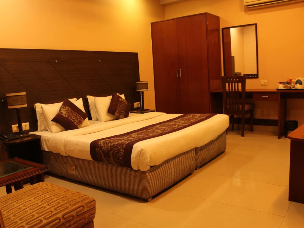 Hotel Kyron - photo 3