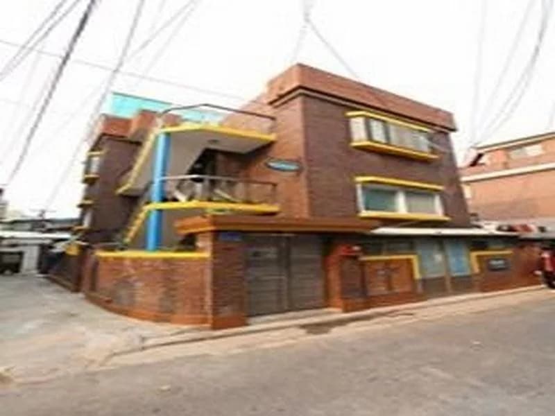 Sky Guesthouse - photo 3