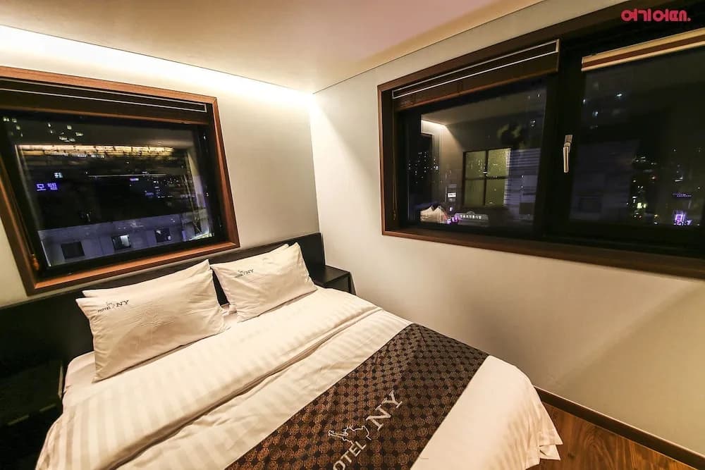 Yeongdeungpo Station New York Hotel - photo 5