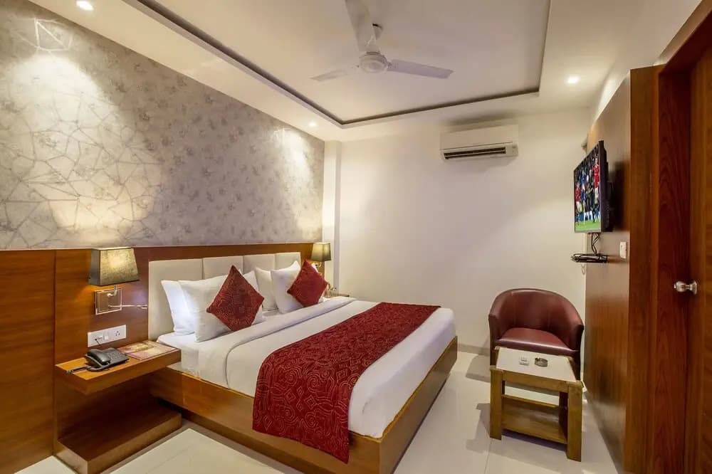 Fabhotel Skye Suites - photo 5