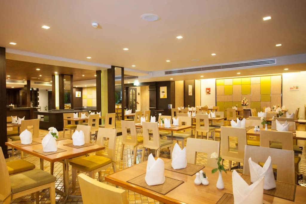 Phuket Merlin Hotel - photo 28