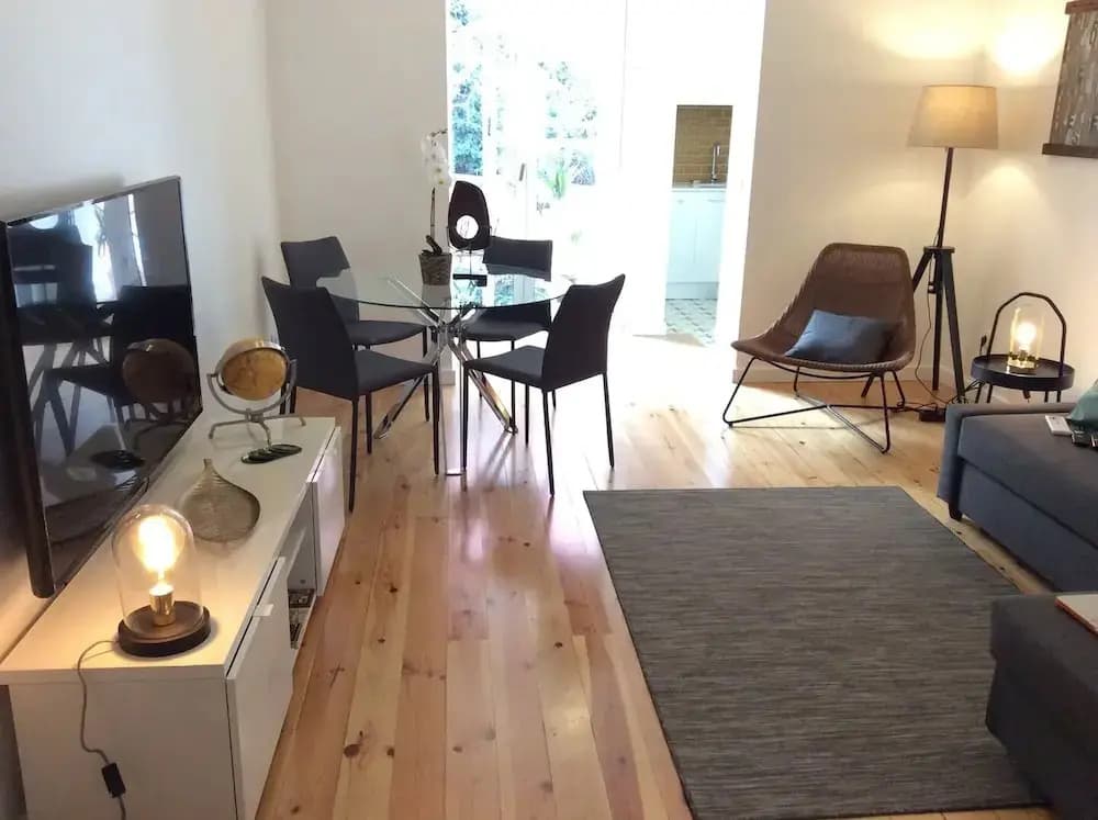 Modern 1-Bed With Ac & Private Terrace - photo 2