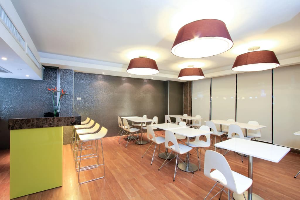 Petals Inn - photo 17