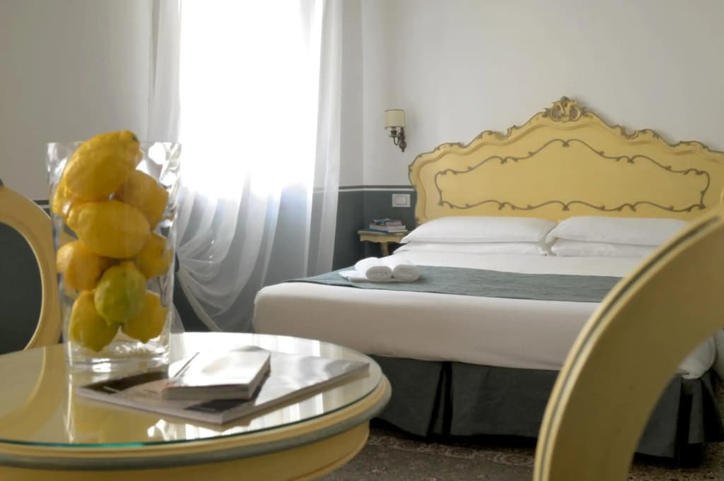 Ca' San Trovaso - 6 Rooms - photo 4