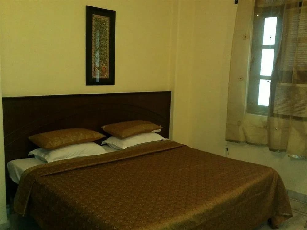Incredible Home Stay - photo 3