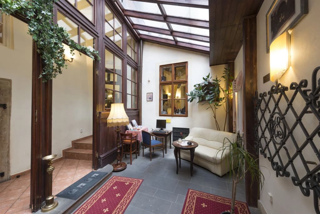 Hotel Cerny Slon - photo 14