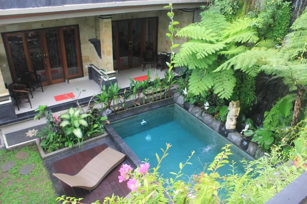 Donald Home Stay - photo 10