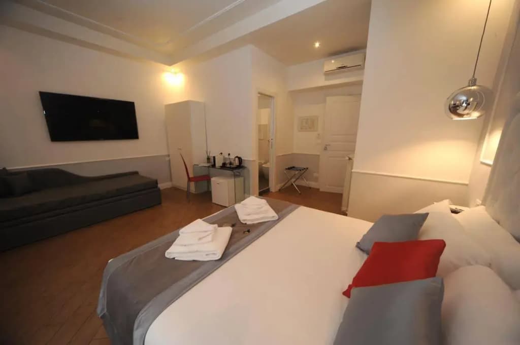 My Suites Piazza di Spagna - photo 16