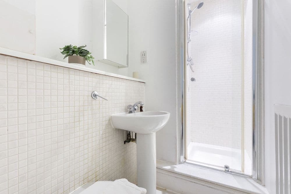 Premium 2 Bed Apartment in Haggerston - photo 8