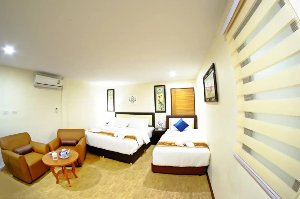 The Sasi House - photo 6