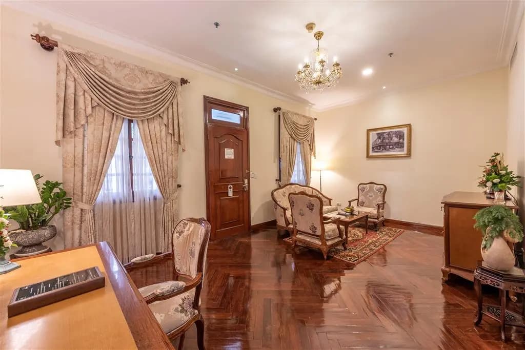 Hotel Grand Saigon - photo 15