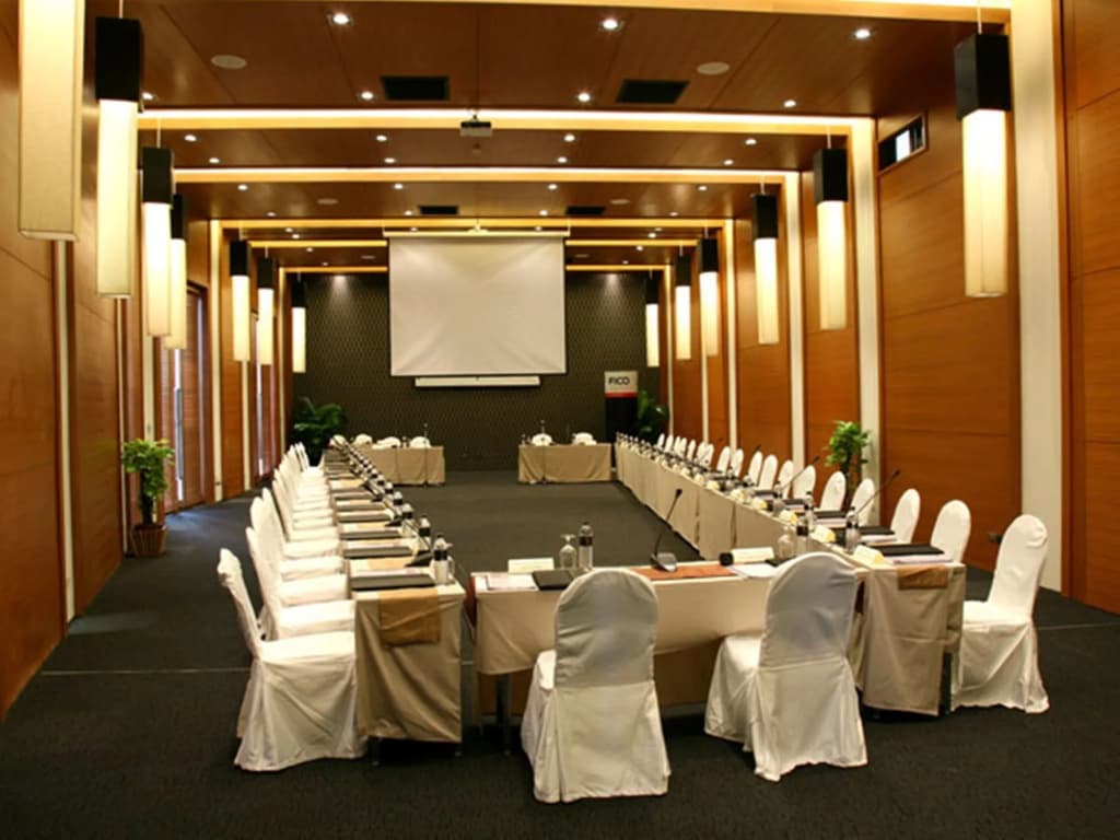 Cape Sienna Gourmet Hotel & Villas - photo 22
