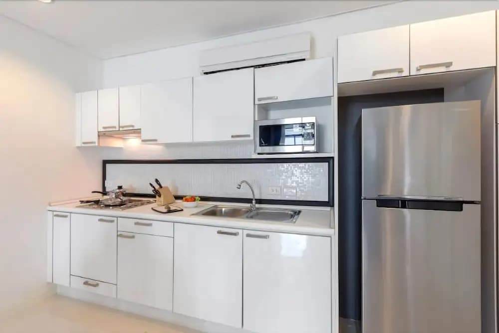Regent 15 Condo - photo 22