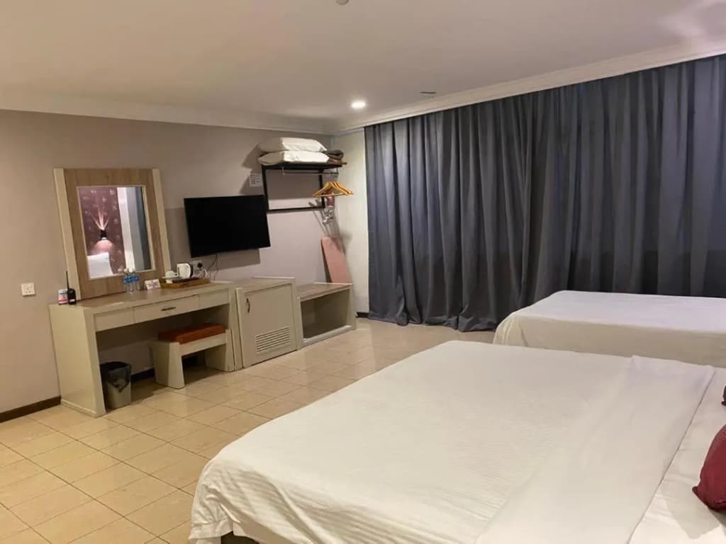Heritage Hotel - photo 37