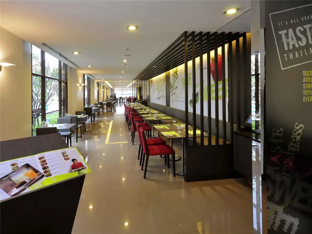 ibis Bangkok Riverside - photo 40
