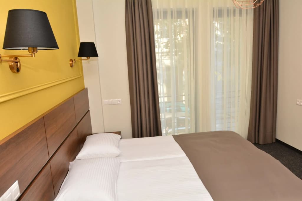 Hotel Garnet Tbilisi - photo 6
