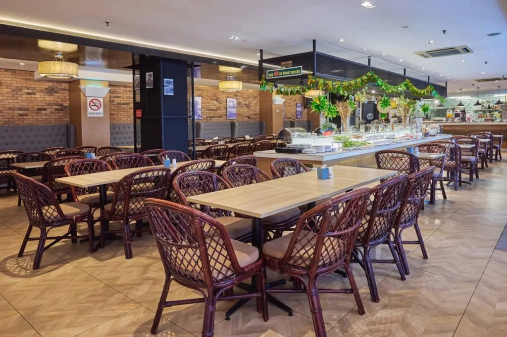 Hotel Excelsior - photo 16