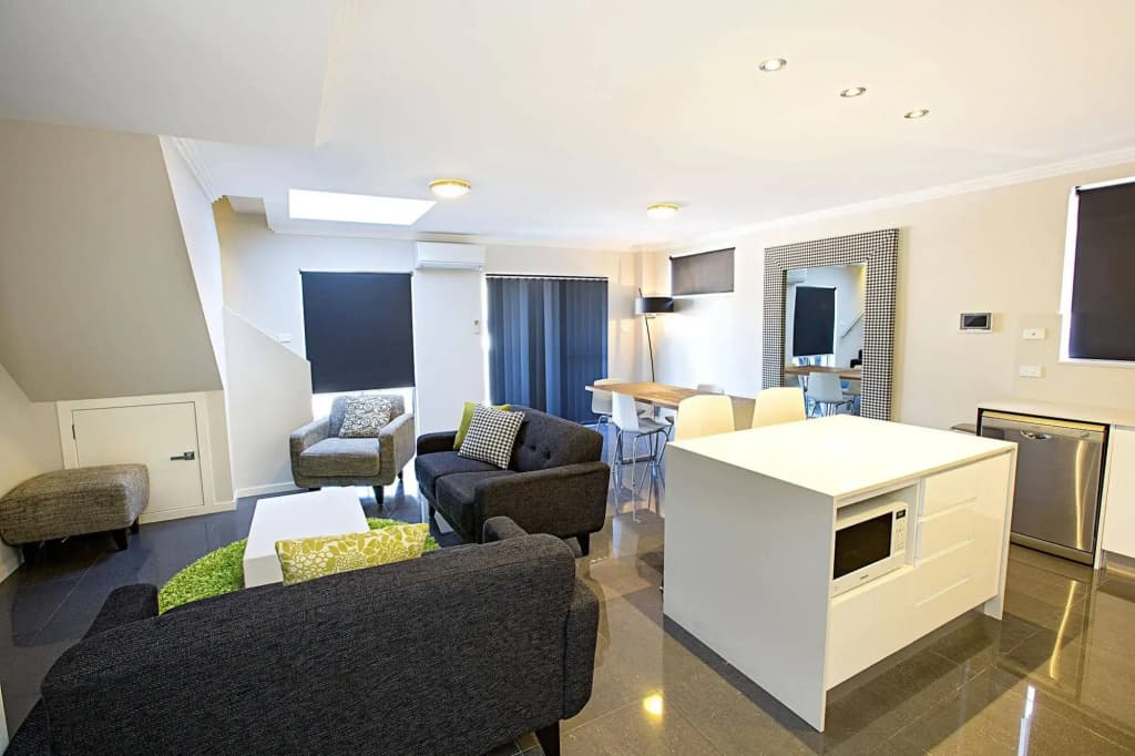 Astina Serviced Apartments - Parkside - photo 2