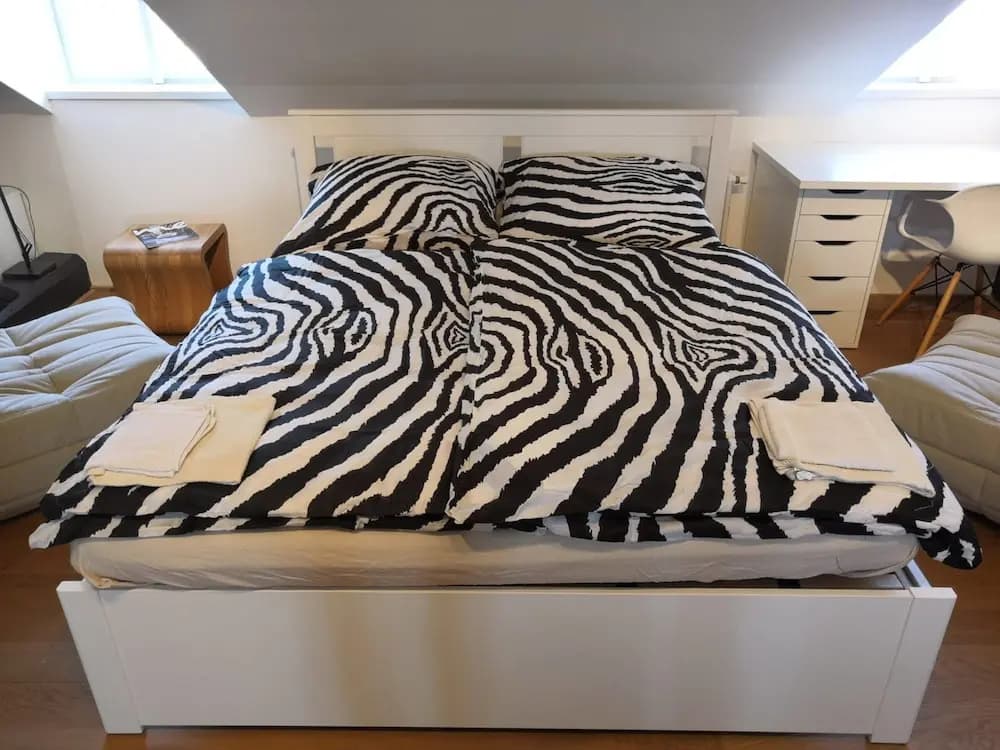 Prague Castle View Apartment - photo 2