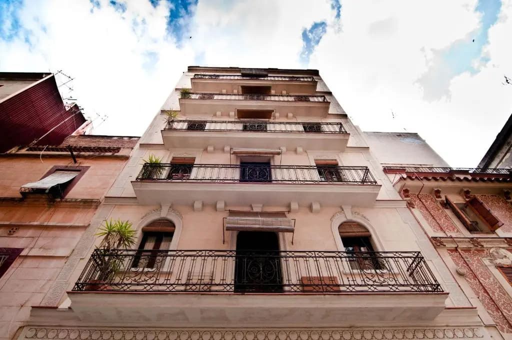 Barceloneta Suites Apartments Beach - main photo
