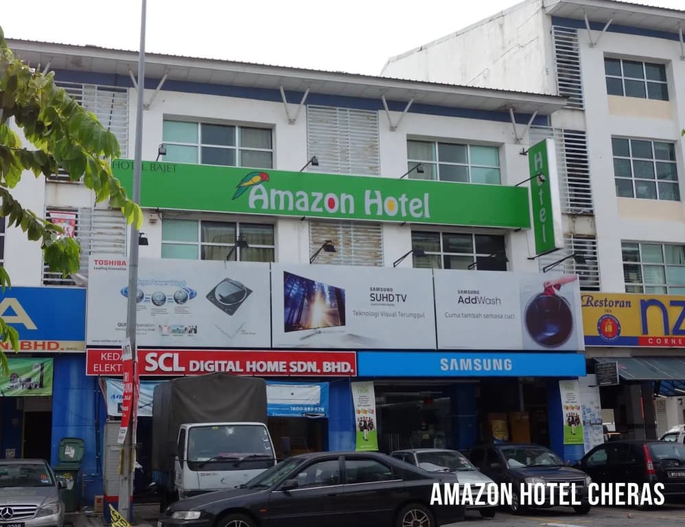 Amazon Hotel Cheras - photo 1
