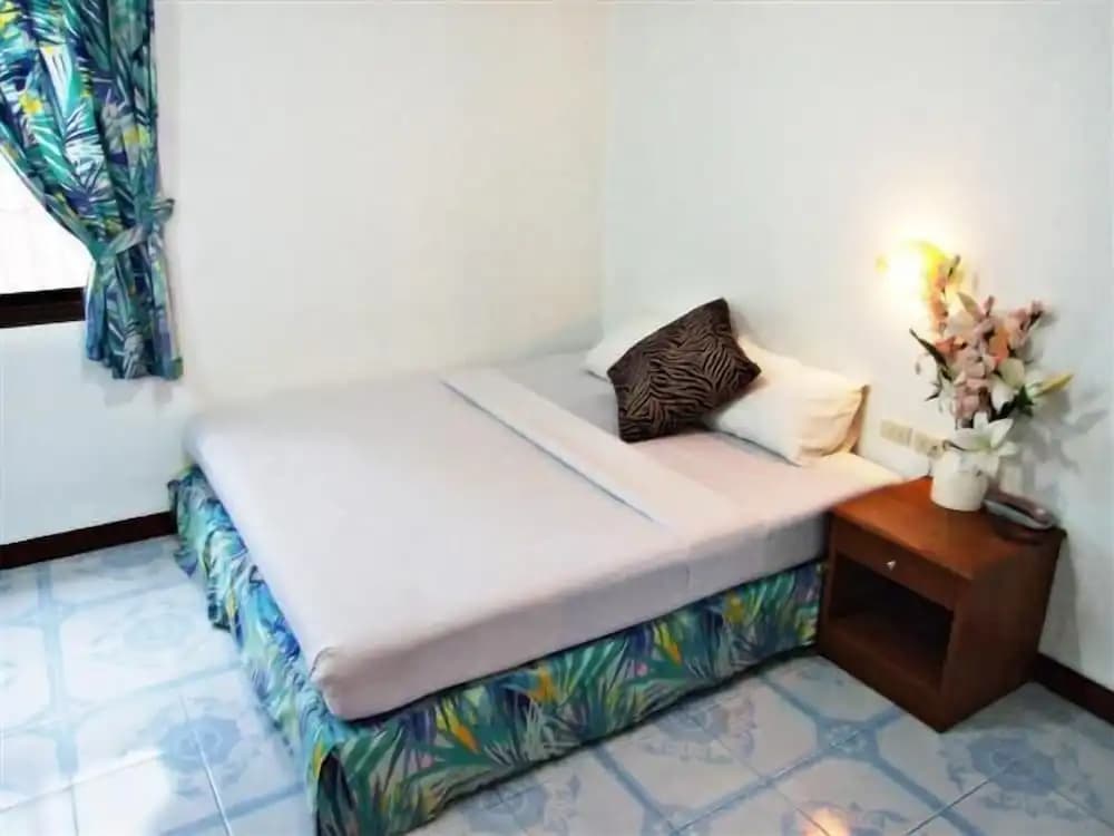 Sukwilai Hotel - photo 3