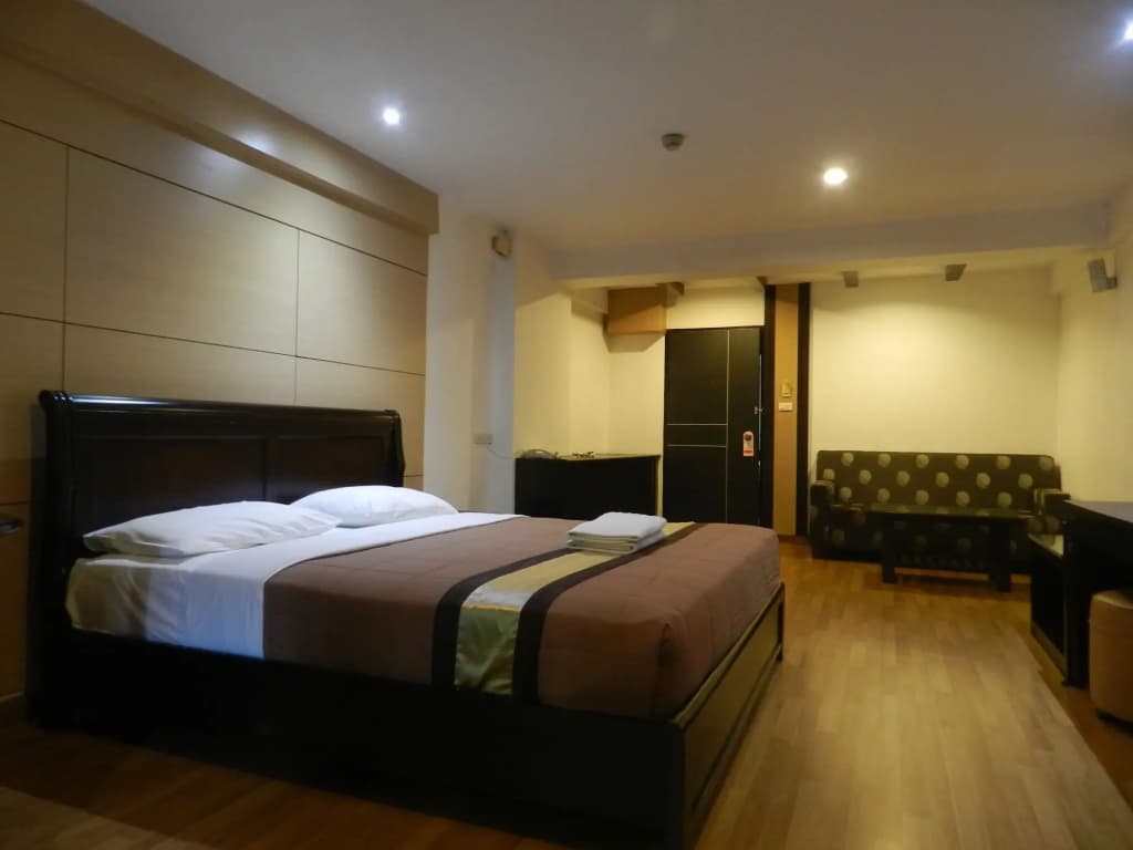Nanatai Suites - photo 5