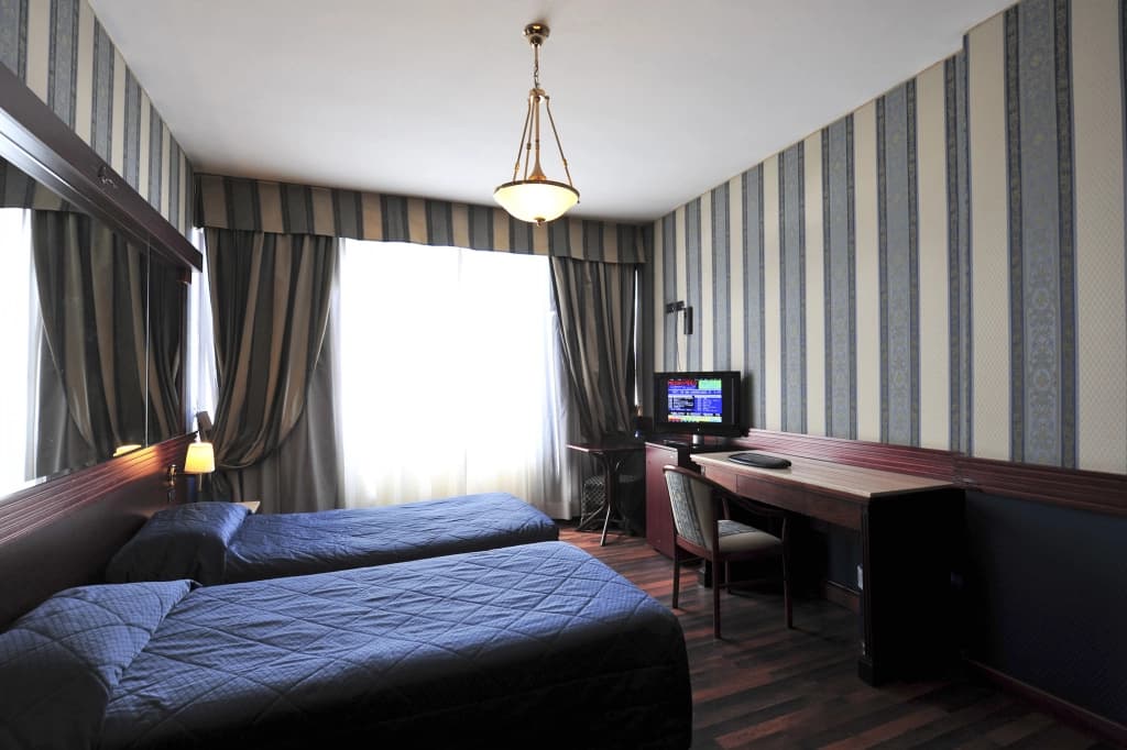 Hotel Regent - photo 28