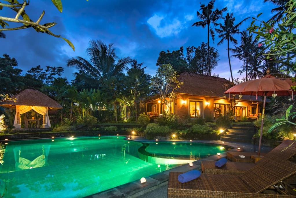 Bunut Garden Luxury Private Villa - photo 13