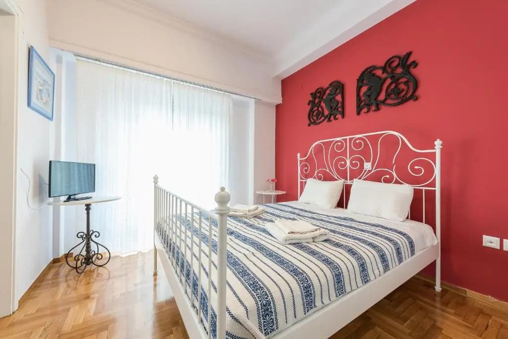 Athens Centre Flat 2 min. from Evangelismos Metro - photo 2