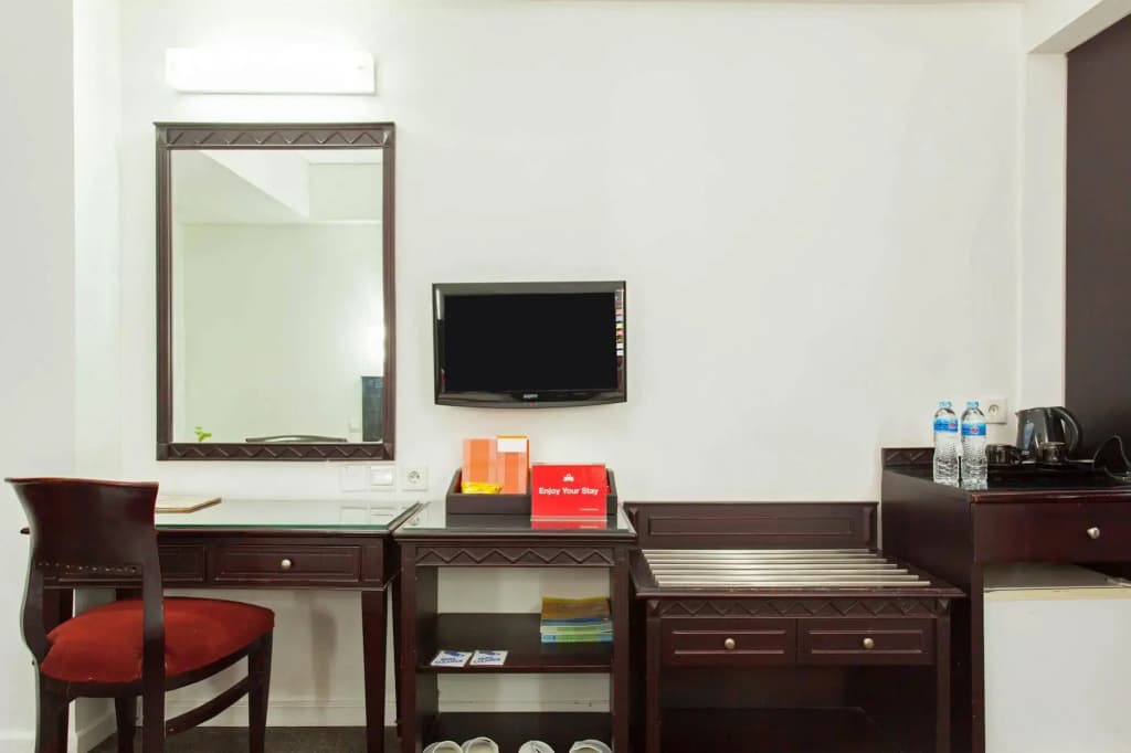 ZEN Rooms Menteng Syariah - photo 20