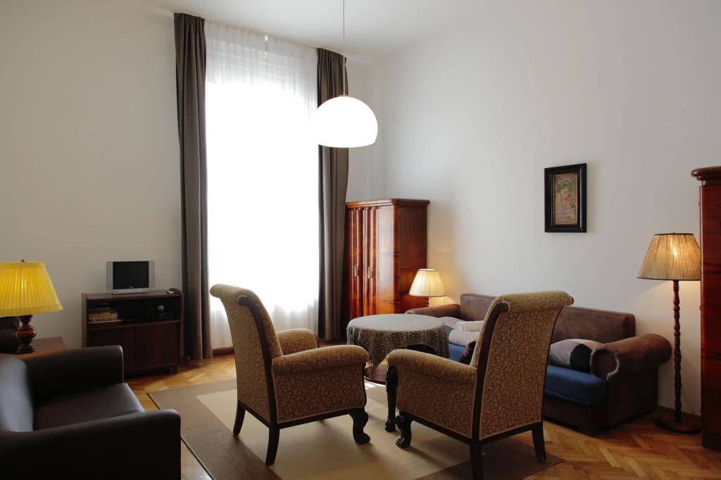 Maverick Apartments - photo 6