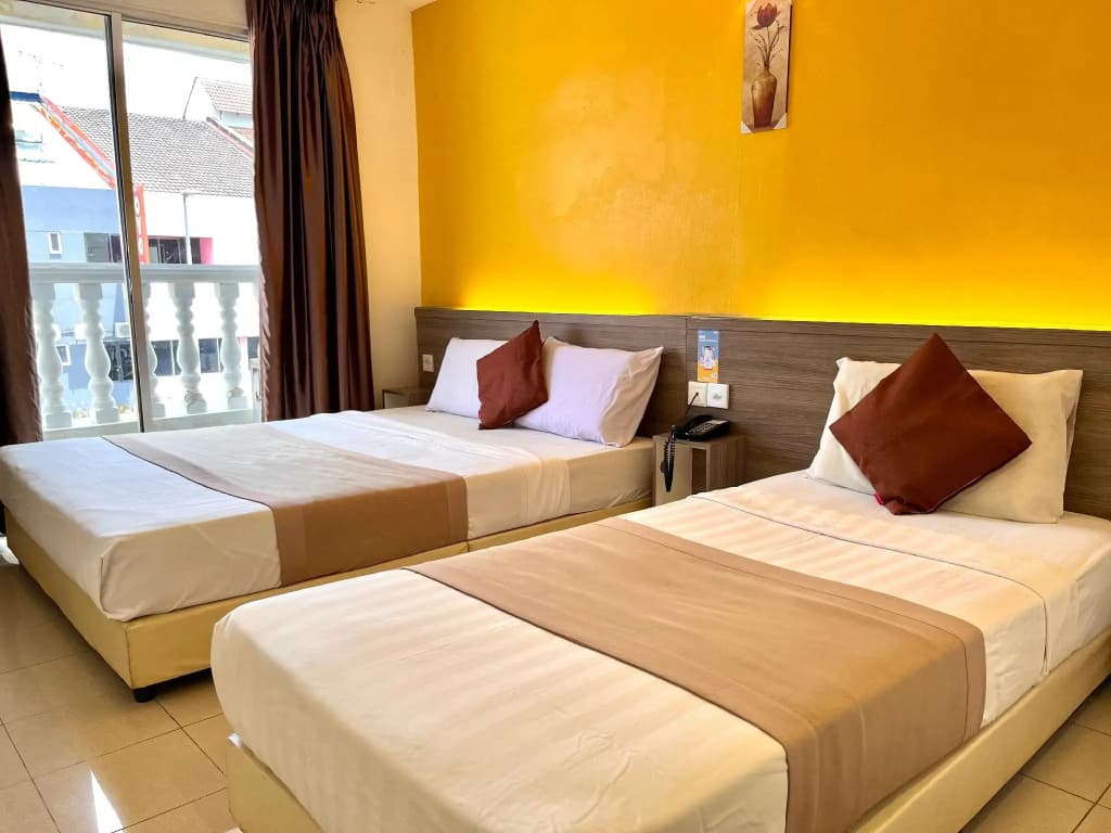 Yellow Mansion Hotel Melaka Raya - photo 17