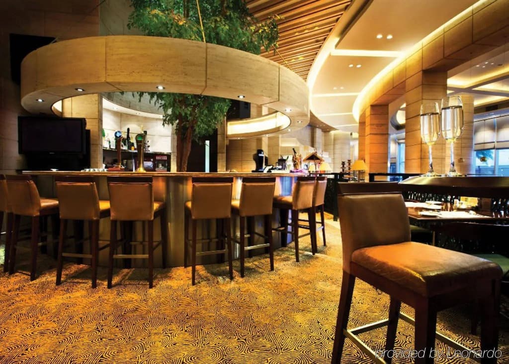 Harbour Plaza Metropolis - photo 22
