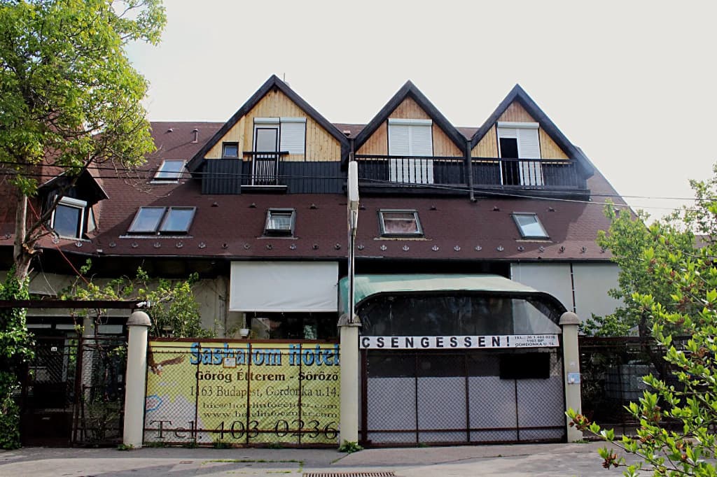 Sashalom Hotel - main photo