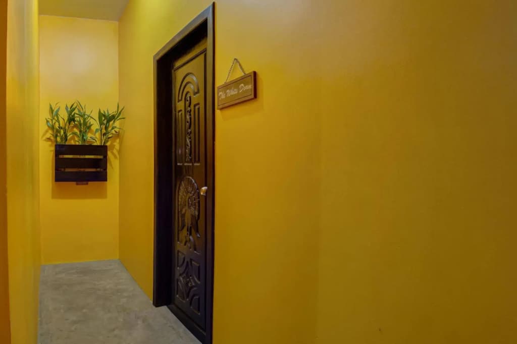 The Luxury Concept Hostel - photo 11