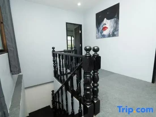 Lovely 3 Bed 3 Bath Villa 400m To Beach - photo 7