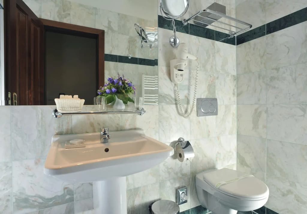 Grand Hotel Praha - photo 10