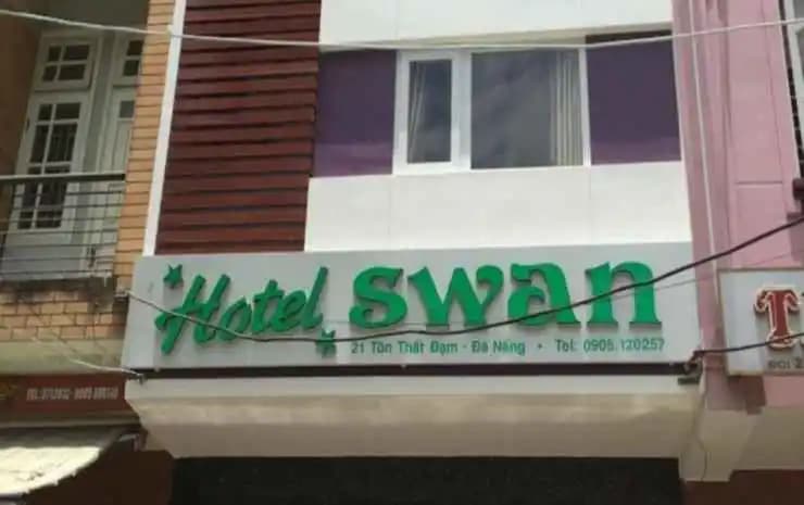 Swan Hotel - main photo
