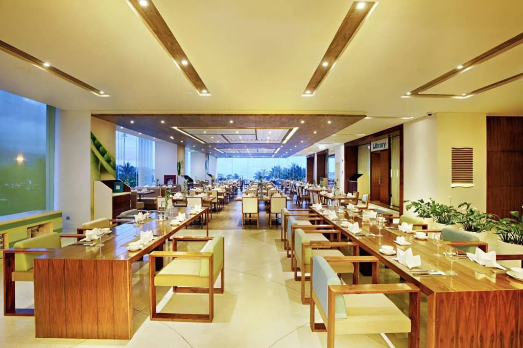 A La Carte Da Nang Beach - photo 19