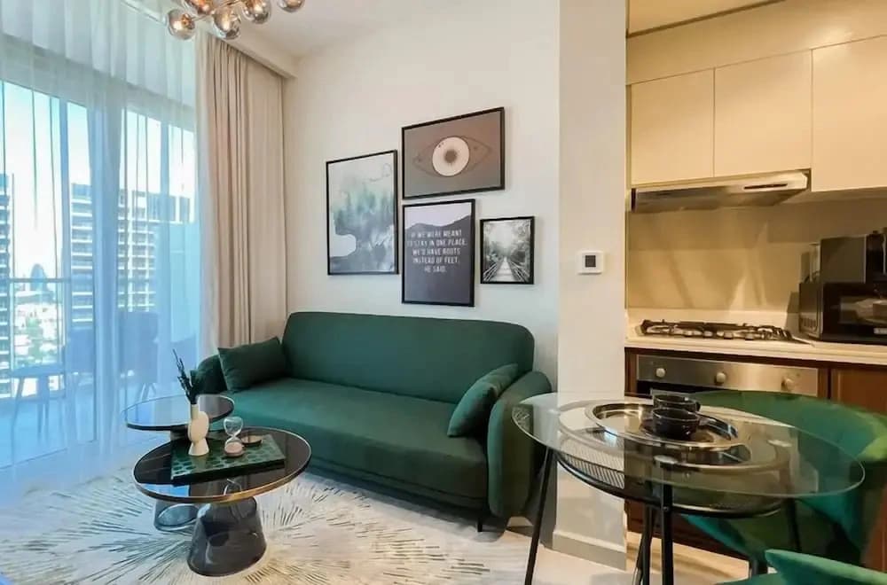 Luxurious 1BR - Pool & Gym Access - photo 18