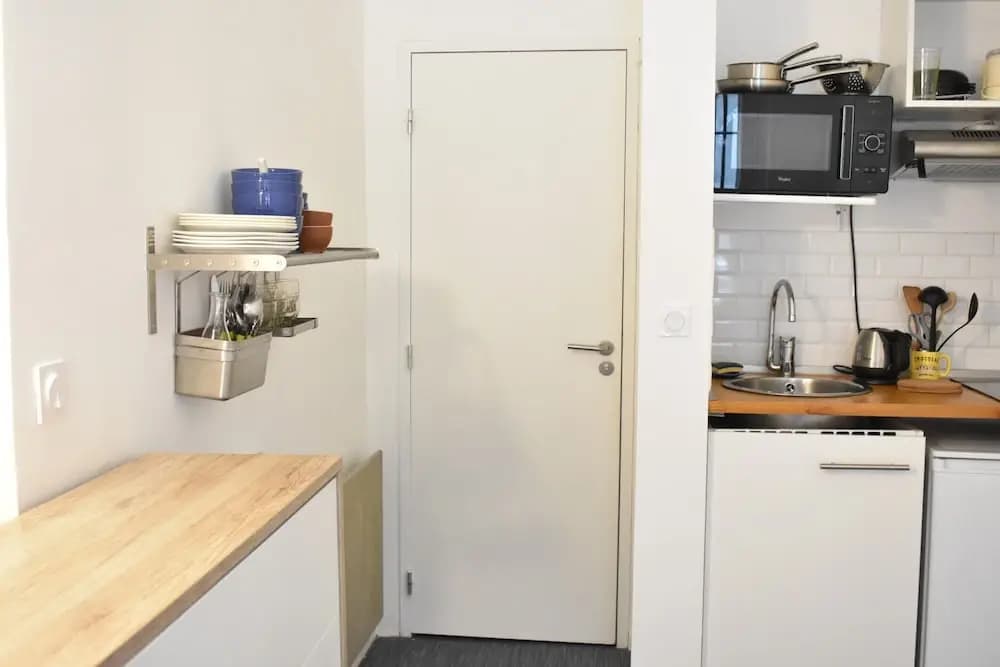 Parisian Studio for 1 in Petit-montrouge - photo 14