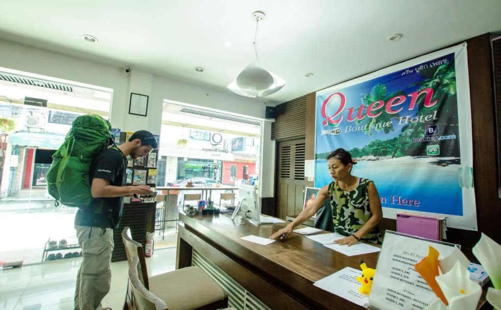 Queen Boutique Hotel - photo 22
